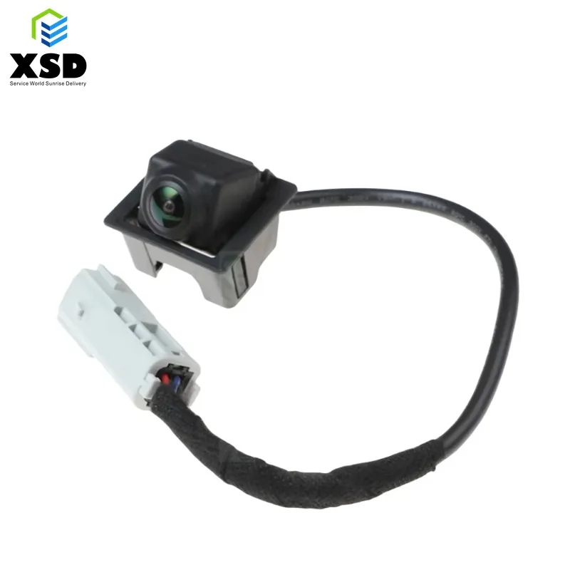 23205689-22868129-car-rear-view-camera-park-assist-for-cadillac-gm-srx-42389646-42443659