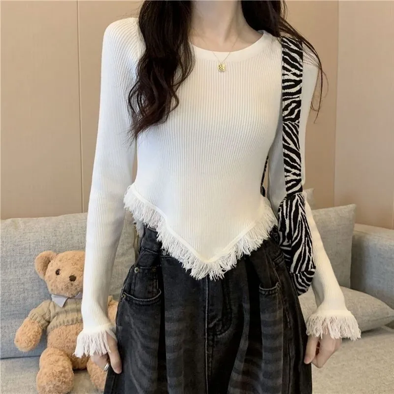 2026 Hot Girl Irregular Tassel Long-sleeved T-shirt New Spring Autumn Woman Base Shirt Tops Female Korean Style Sexy T-shirt