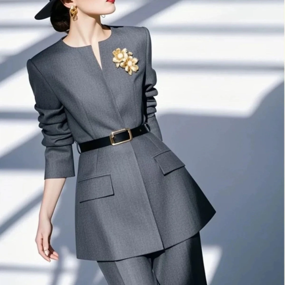 أزياء مزاجه المرأة البدلة الربيع والخريف النسخة الكورية رمادي أعلى السراويل أنيقة المرأة قطعتين مجموعة