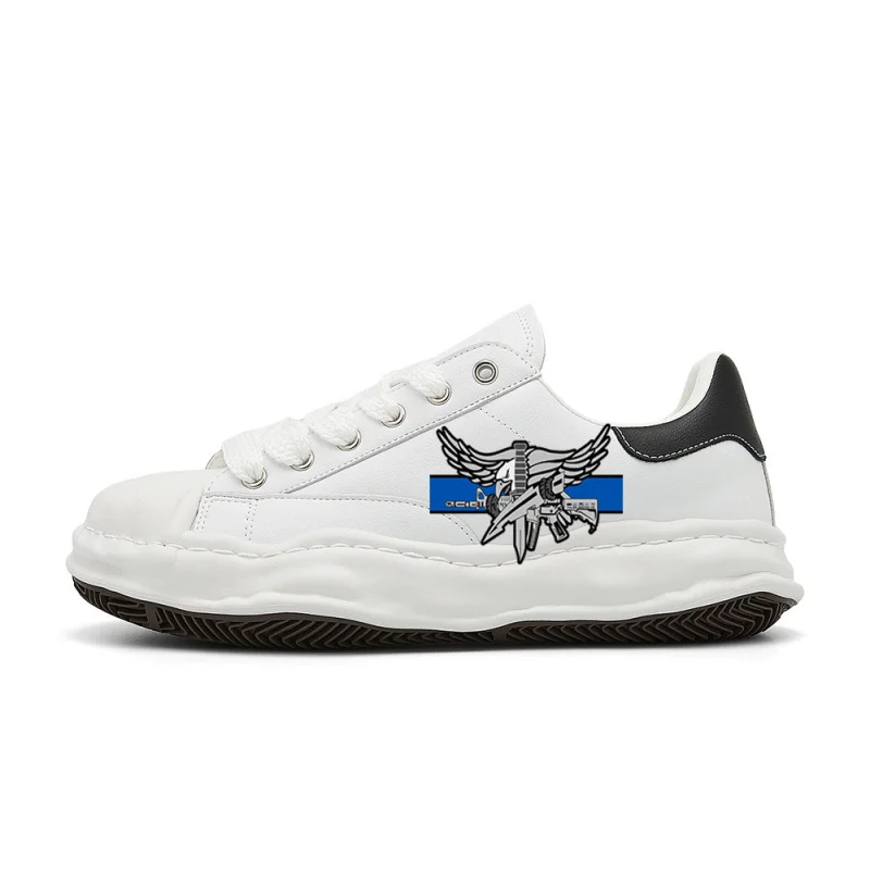 

Кроссовки Police Swat Thin Blue Line Decal в ретро-стиле, предназначенные для уличной моды, выполненные в ретро-стиле, стильные, удобные и универсальные.