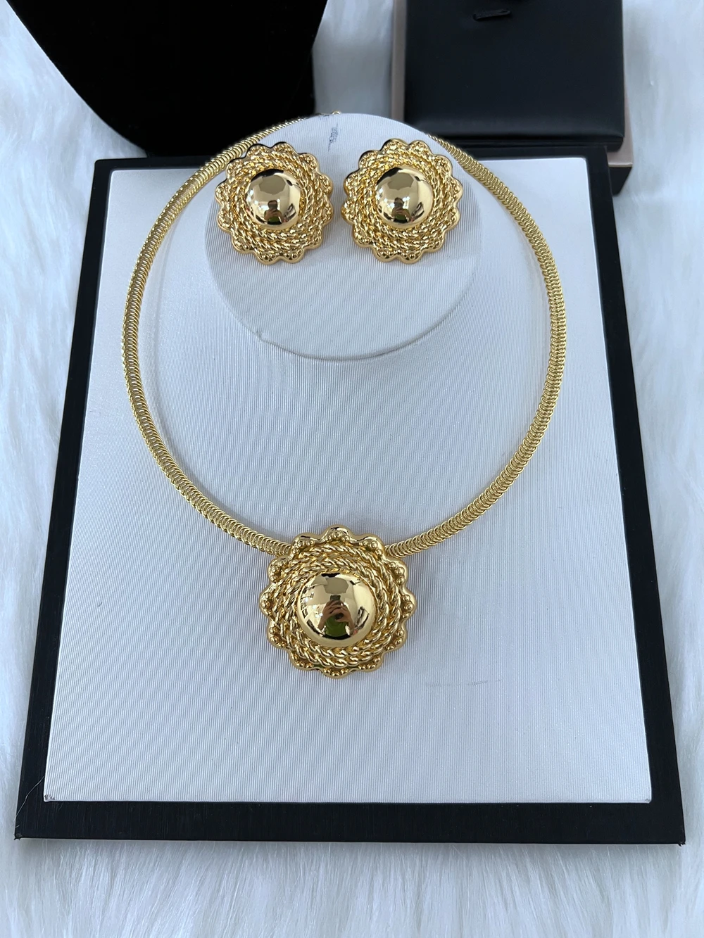 Dubai Gold Color Jewelry Sets For Women Fashion Vintage Earring And Necklace For Women Wedding Accessories Bride Jewelry Set