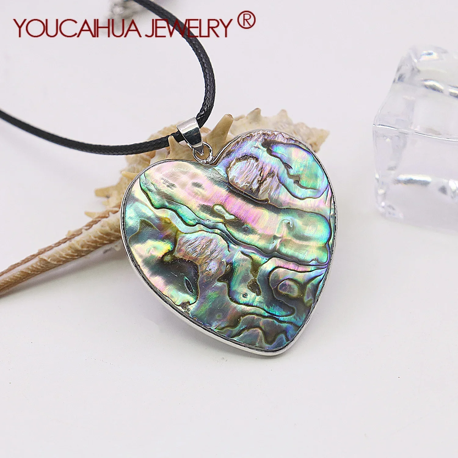 42mm Natural Seashell Pendant,Multicolor Heart-shape Necklace Pendant,Lucky Patchwork Pattern,Lover's Jewelry Gift,Party Banquet