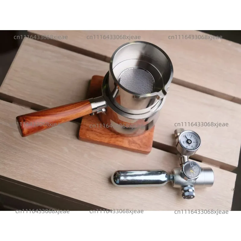 Pneumatic Coffee Machine, Portable Camping Easy Storage, Concentrated Extraction