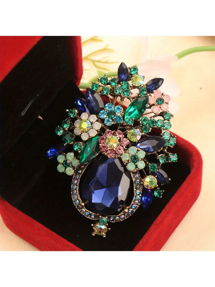 Broches baroques de luxe pour hommes et femmes, beau Design floral, accessoires de bijoux, mariage, vacances, fête, couple, cadeau surprise