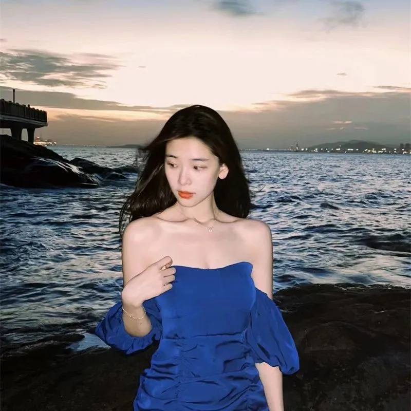 Seaside holiday blue one-shoulder puffy sleeve dress