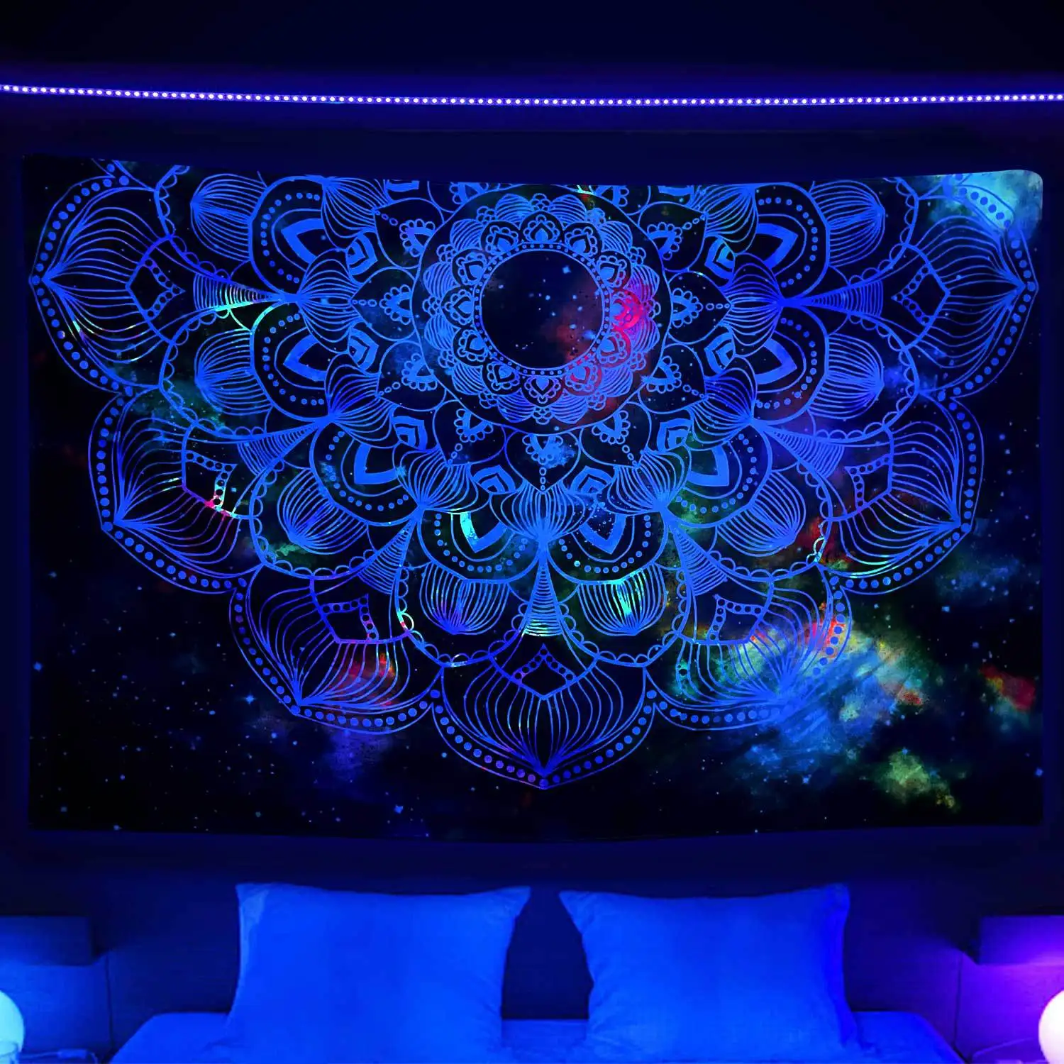 Mandala Flower Tapestry UV Reaction Hanging Bohemian Fluorescent Tapestry Decoration Background Cloth Bedroom Wall Carpet