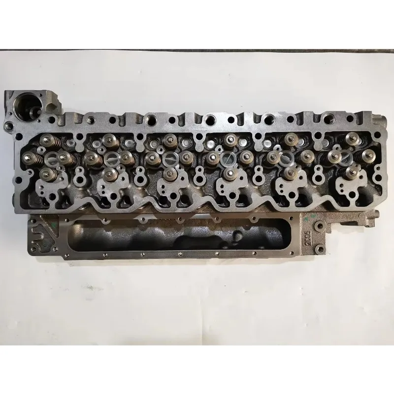 

【2025】4936081 Dongfeng Cumminss ISDE Electronic Engine Cylinder Head Half Assembly