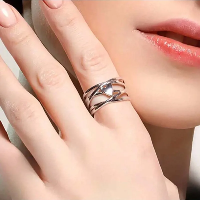Chic French Style 925 Sterling Silver Heart-Shaped Ring Unique Design Women's Fashion Jewelry Perfect for Everyday Accessories