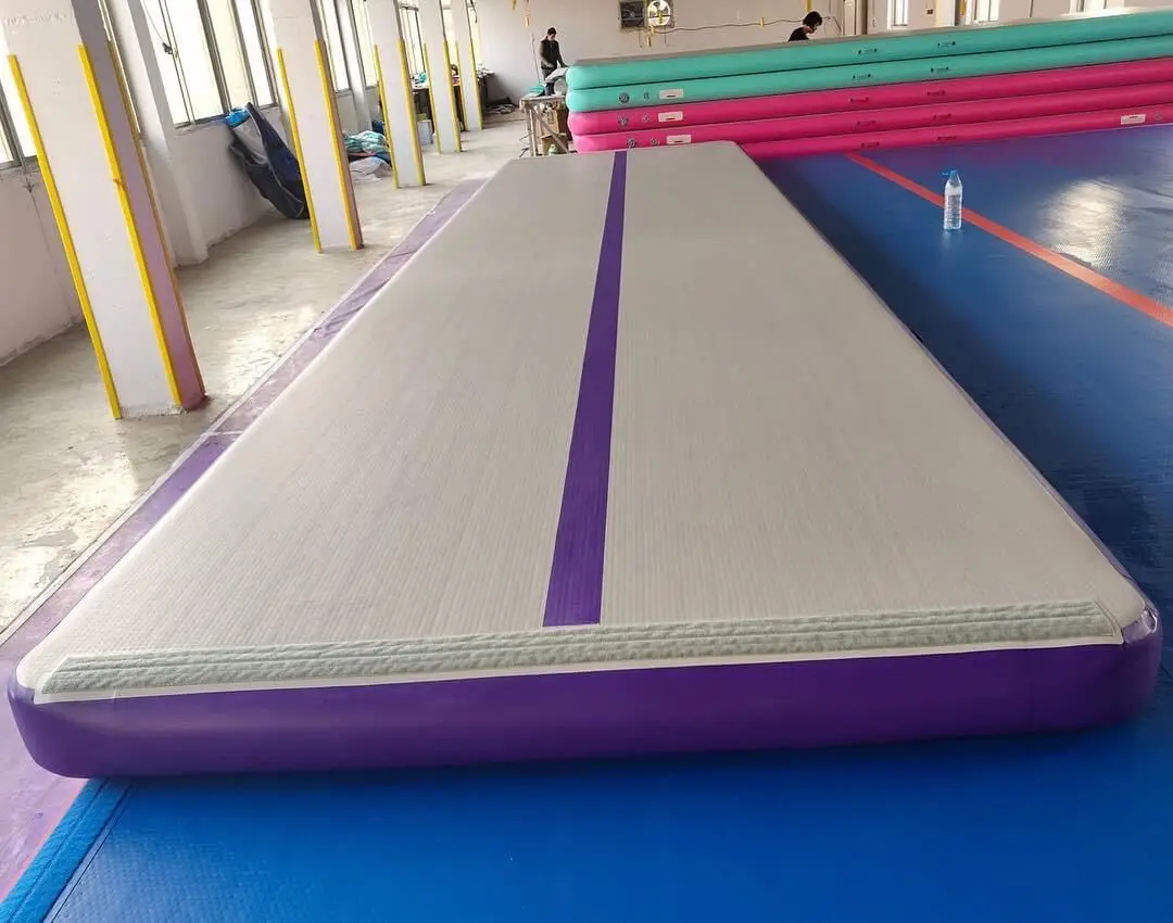 HIBADOU Air Floor Track Tumbling Gymnastikmatte 6 * 2 * 0,2 m Air Track Bodenmatte Aufblasbare Gymnastikmatte Landungsmatte mit einer Pumpe