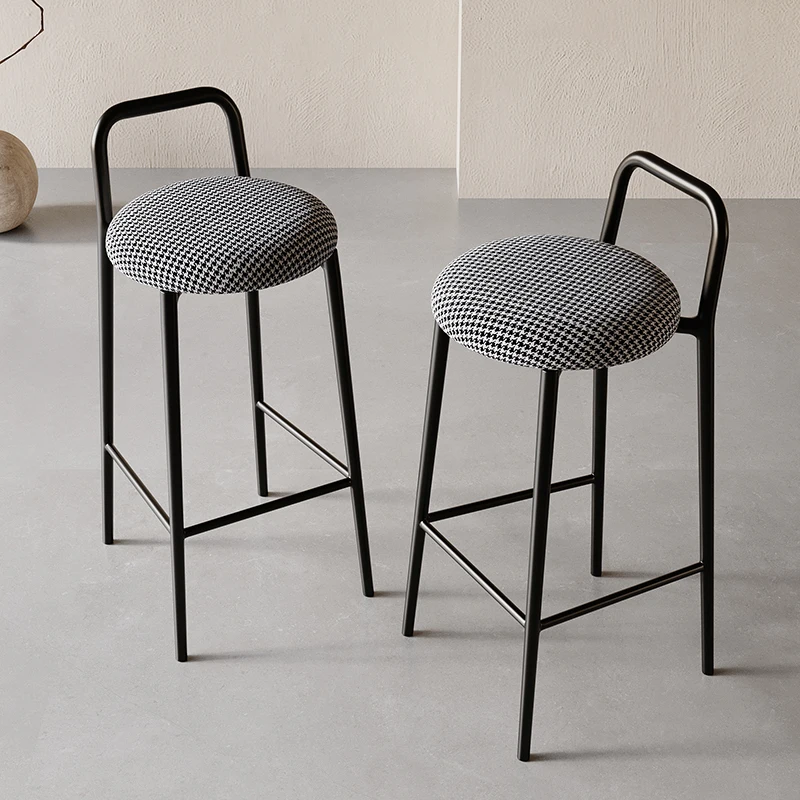Sedia da bar di lusso nordica leggera Designer moderno creativo confortevole sgabelli da bar insoliti semplici bancos de bar mobili alla moda