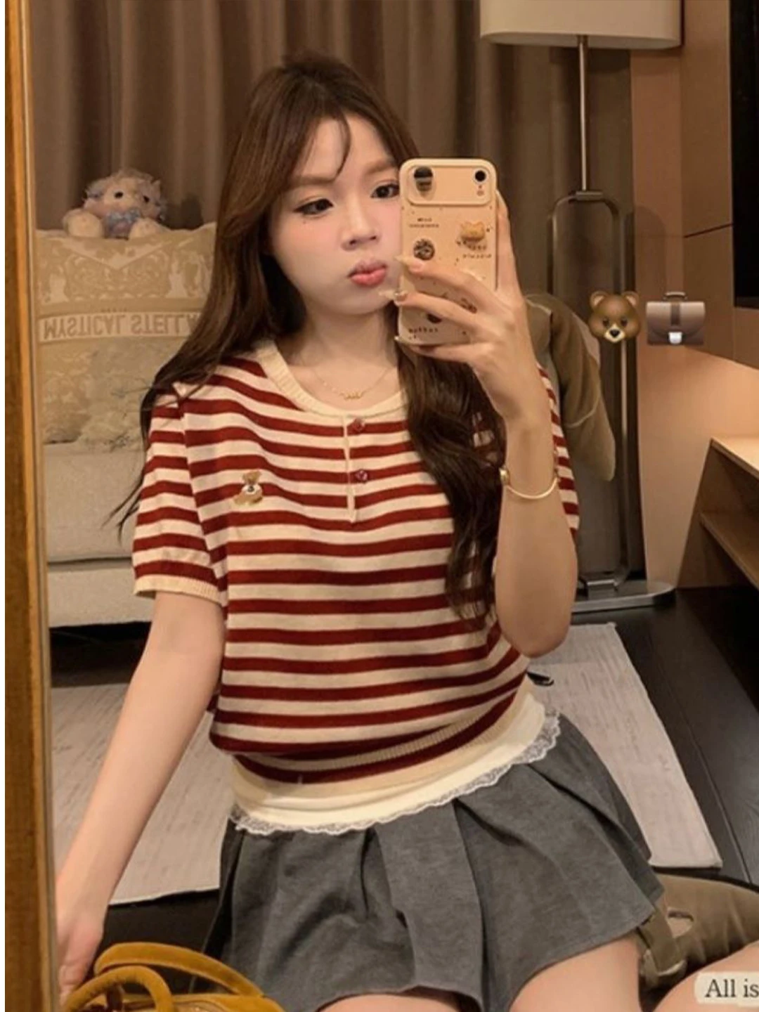 

Korean Lazy Style Bear Embroidery Knitwear Short Sleeve Women's Fashion Summer Design Slimming Top Casual Soft Polyester