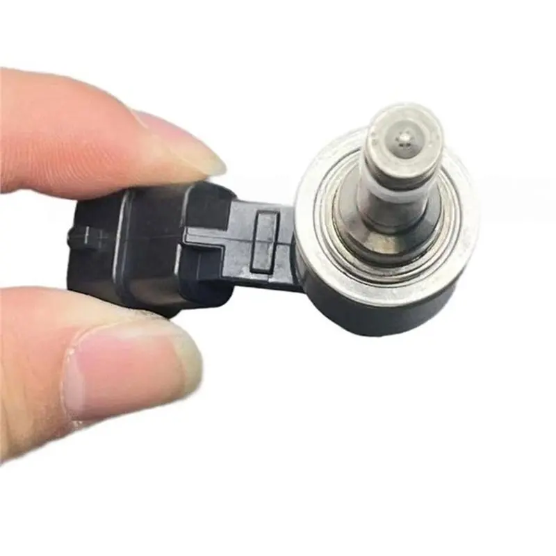 A33K-New Injector Nozzle Replacement Part For Land Rover Range Rover Discovery Engine Models LR105426 T2H33700 LR105427