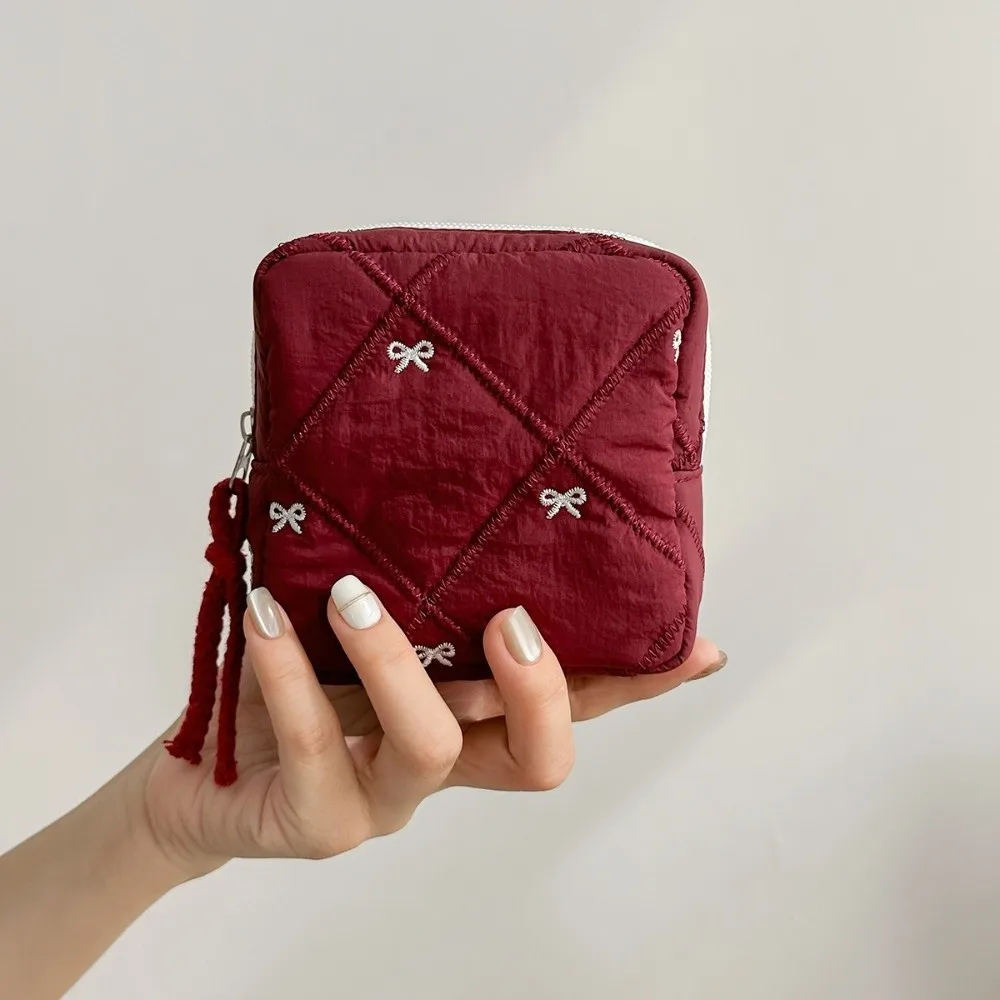 

New Quilted Bow Cosmetic Bag Portable Multi-functional Toiletry Bag Polyester Large Capacity Sanitary Napkin Storage Bag Gift