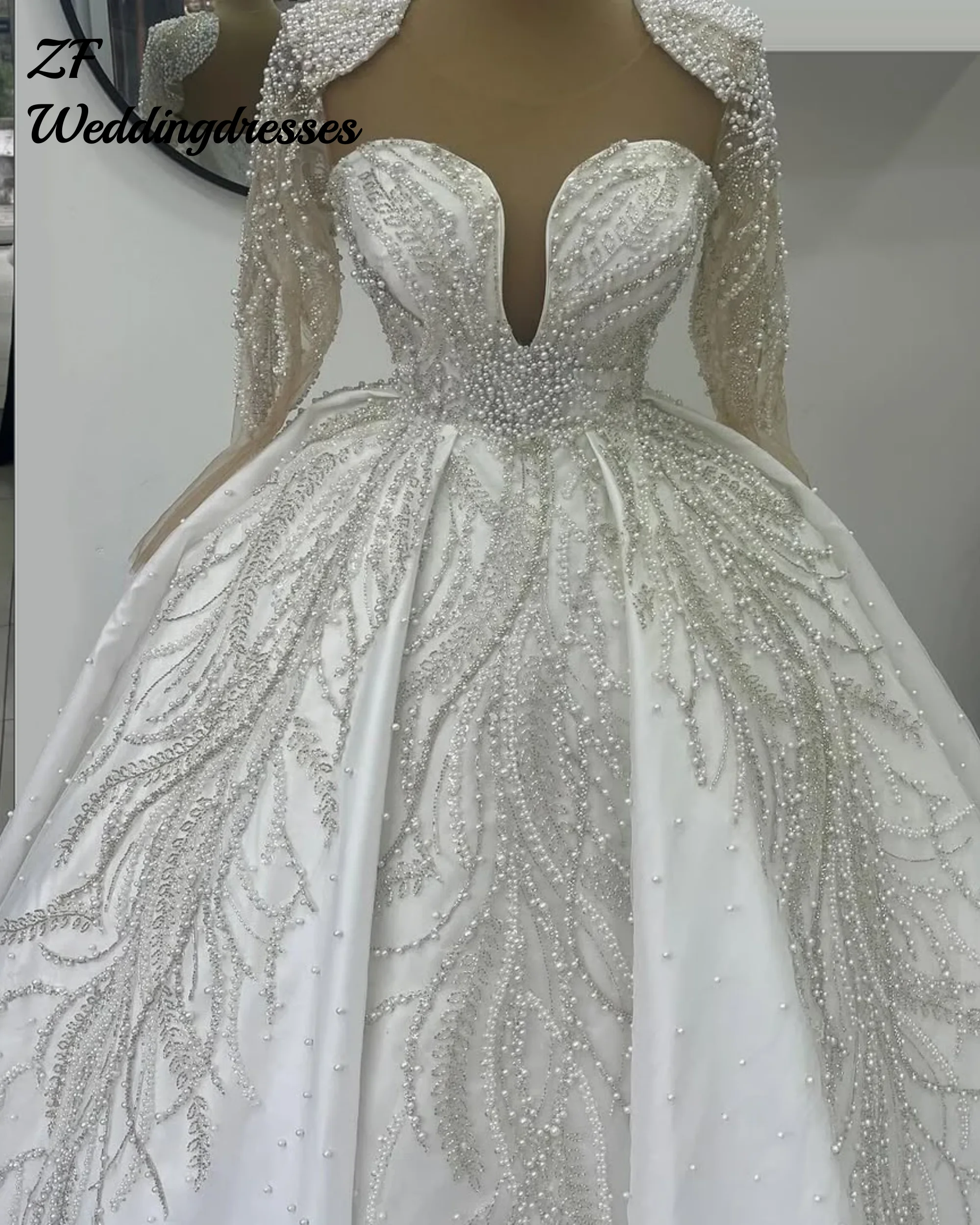 Customized Luxury Ivory Heavy Beads Ball Wedding Dress V Neck Long Sleeve Bridal Wedding Dress Sequins Beads We Vestido De Novia