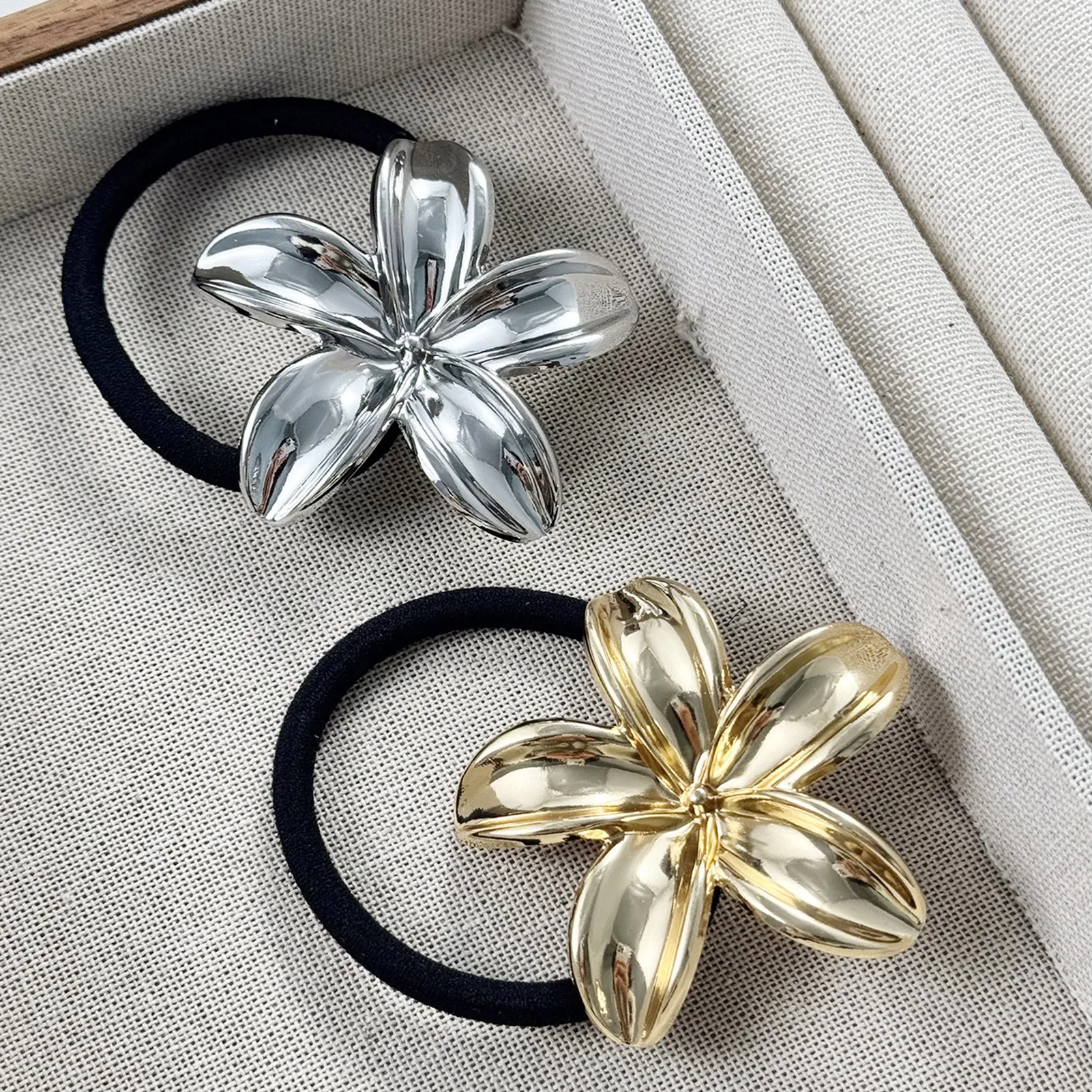 Women Alloy Floral Hair Ties Simple Fairy Sweet Personality Gold/Silver Color Flower Rubber Hairbands Girls Hair Accessories - Image 4