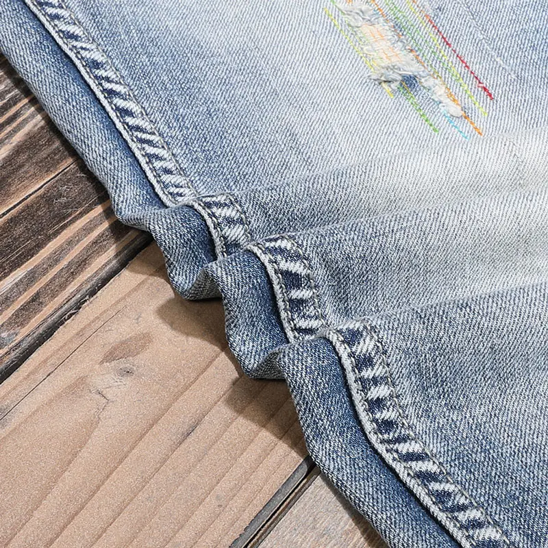 Fashion Trendy Men Jeans Retro Washed Light Blue Elastic Slim Fit Ripped Jeans Men Embroidery Designer Patched Denim Pants Homme