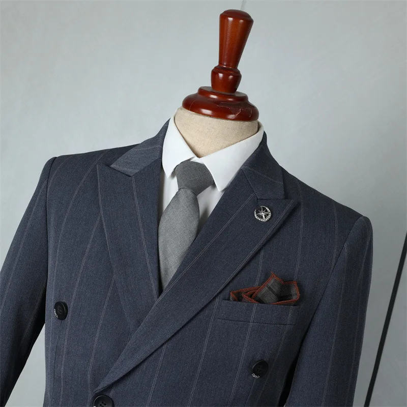 (23) Customized Fashionable Suits for Men, Double-breasted Business Suits