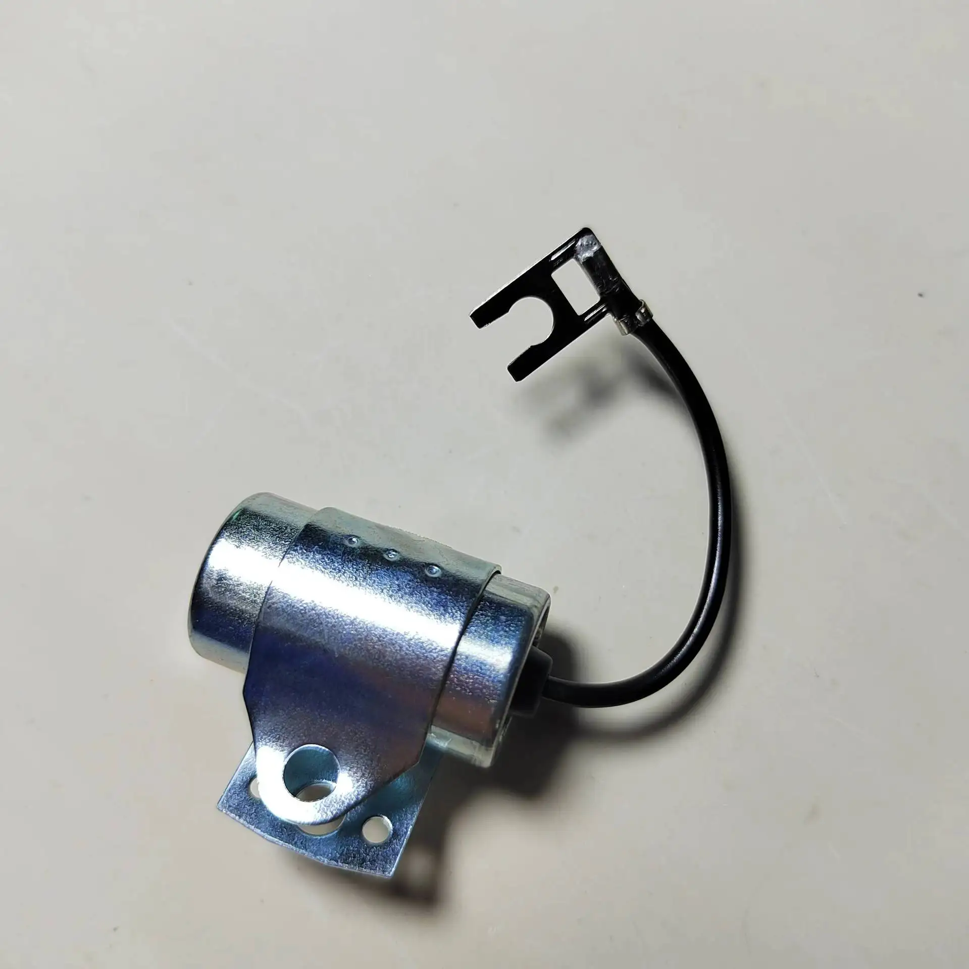 Ignition Condenser for TOYOTA 6V-0.25uf OE FAB12300A Compatible with Part Numbers 1928111 1869704 1855968 1861709 1956007