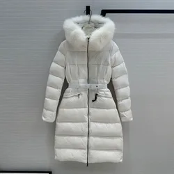 2024 di Nuovo Modo di Inverno 90% Piuma D'oca Bianca Cappotto Lungo Delle Donne Collo di Pelliccia di Volpe Con Cappuccio Sottile Cintura Strisce Casual Caldo Cappotto di Marca