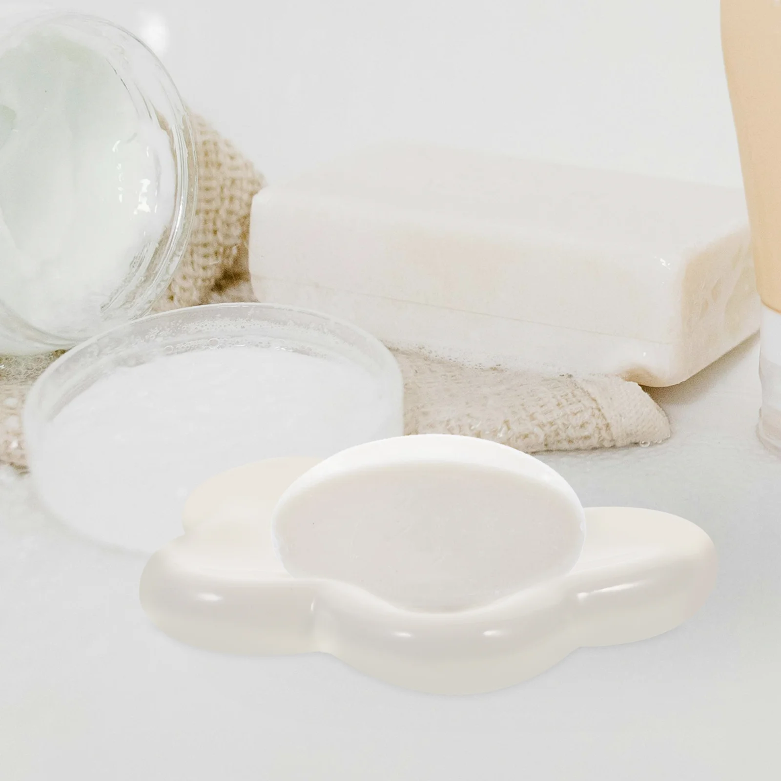 

Ceramic Soap Dish Cloud Shaped Minimalist Bathroom Decorative Holder Non-Slip Surface Easy Clean Storage Tray for Shower Sink