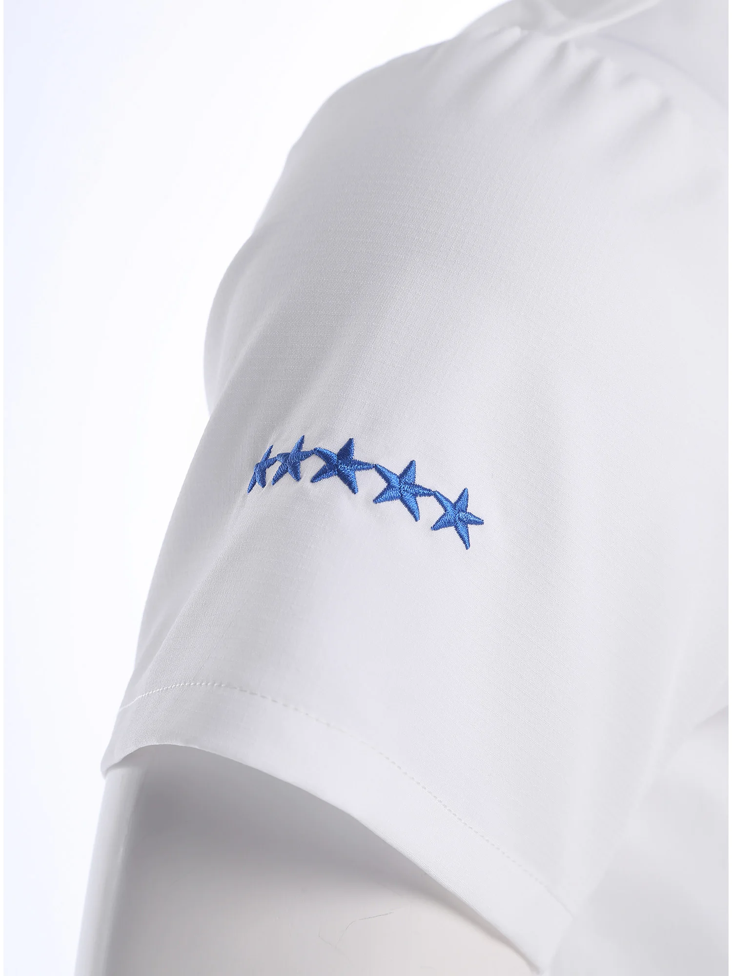 Chaqueta de cocinero bordada para hombre y mujer, camisa de cocinero de seda helada con botones de manga corta, blusa, ropa de trabajo para restaurante, Hotel y cocina