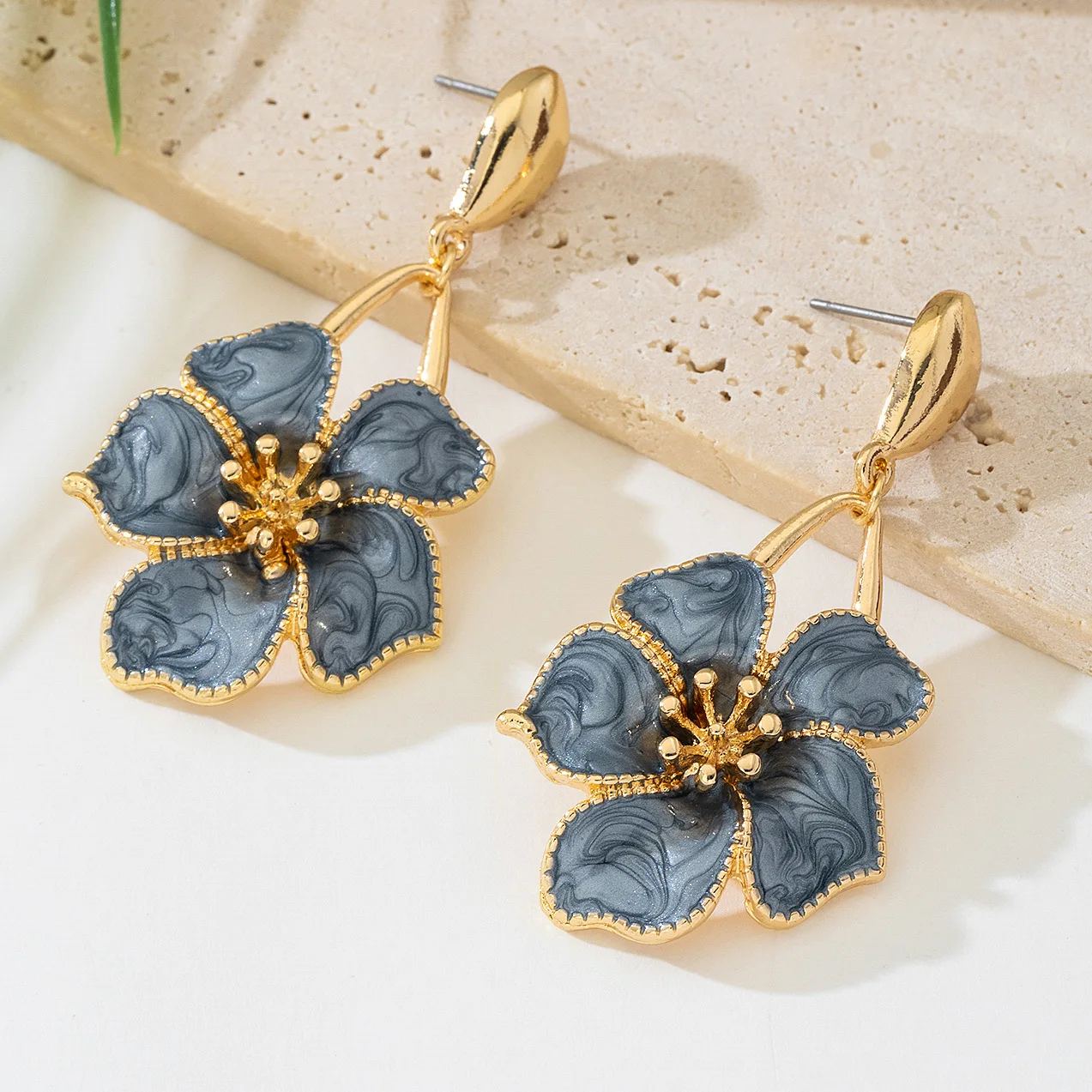 Boho Orange/ Blue Floral Pendant Stud Earrings Women Vintage Enamel Flower Gold Drop Earrings Trendy Summer Fashion Jewelry