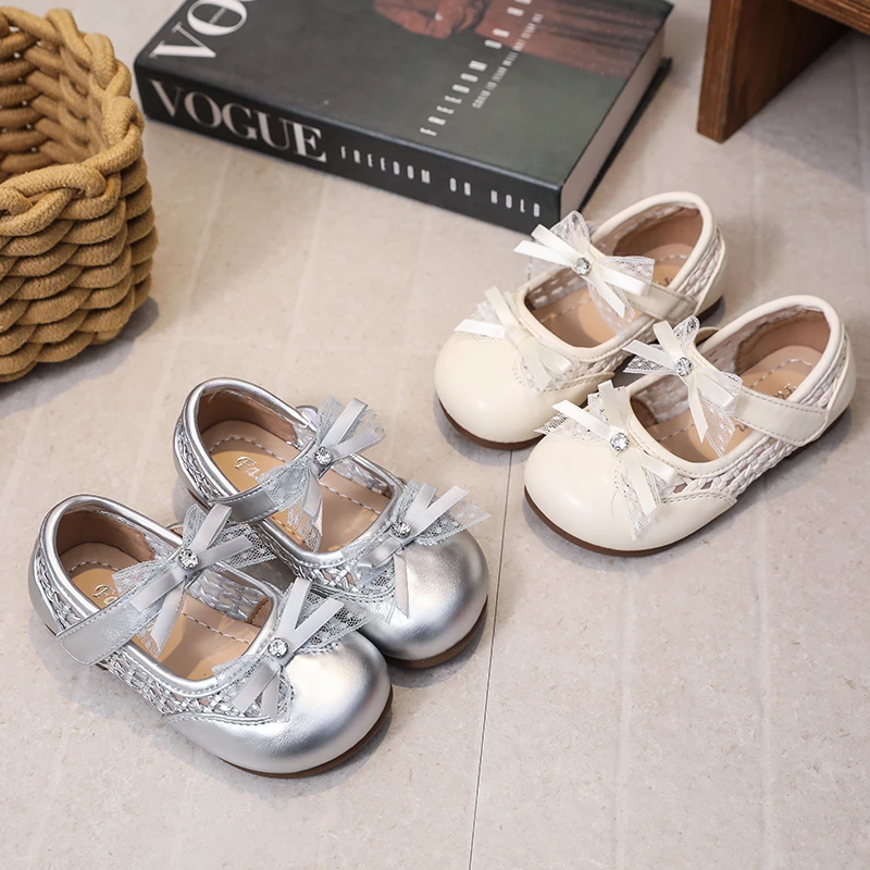 

Girls Lace Bow Mary Jane Shoes Soft Sole Children Flats Princess Shoes Fashion Kids Weave Leather Shoes for Party Wedding