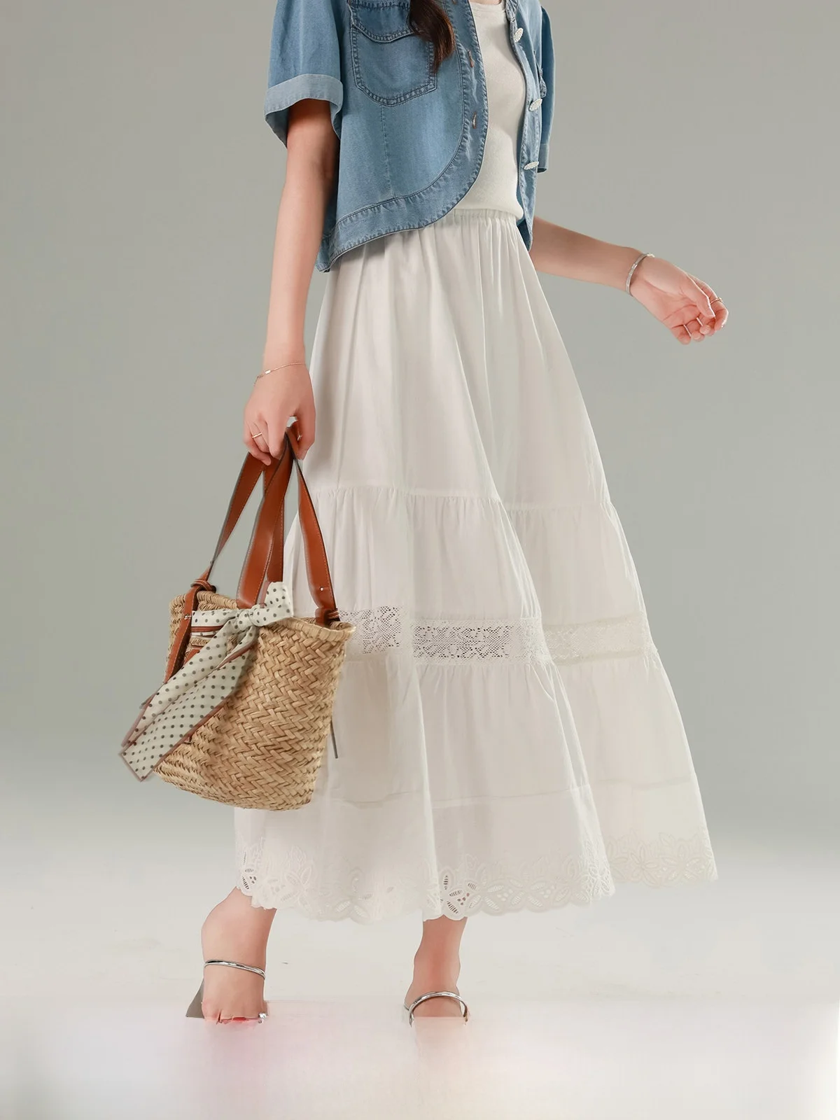 

Юбка миди А-силуэта с высокой талией, черно-белая, с кружевом, летняя, новинка, из смесового хлопка, универсальная, в стиле «слойка»