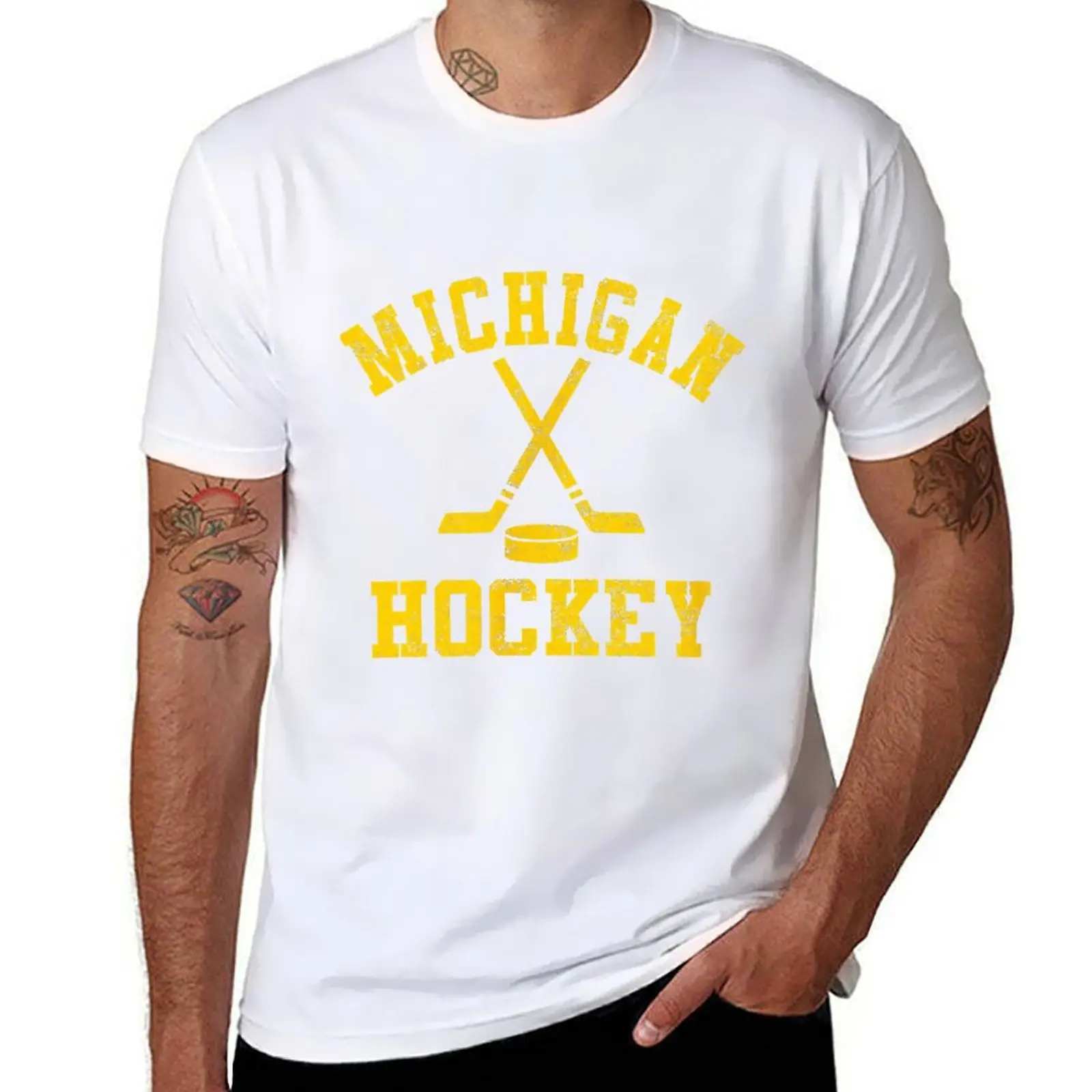 

Vintage Michigan Hockey T-Shirt Outdoor Working T-Shirt