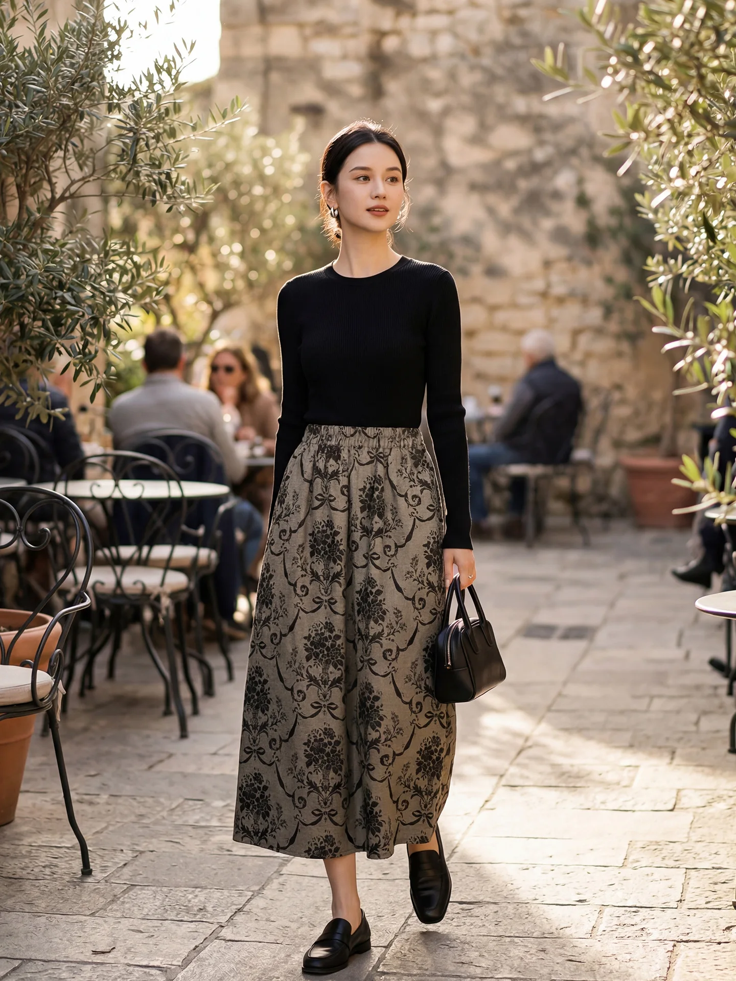 Women's Silk Skirt with Artistic Vintage Floral Print Light Luxury Mid Length Skirt with Elegant Temperament 2026 Summer