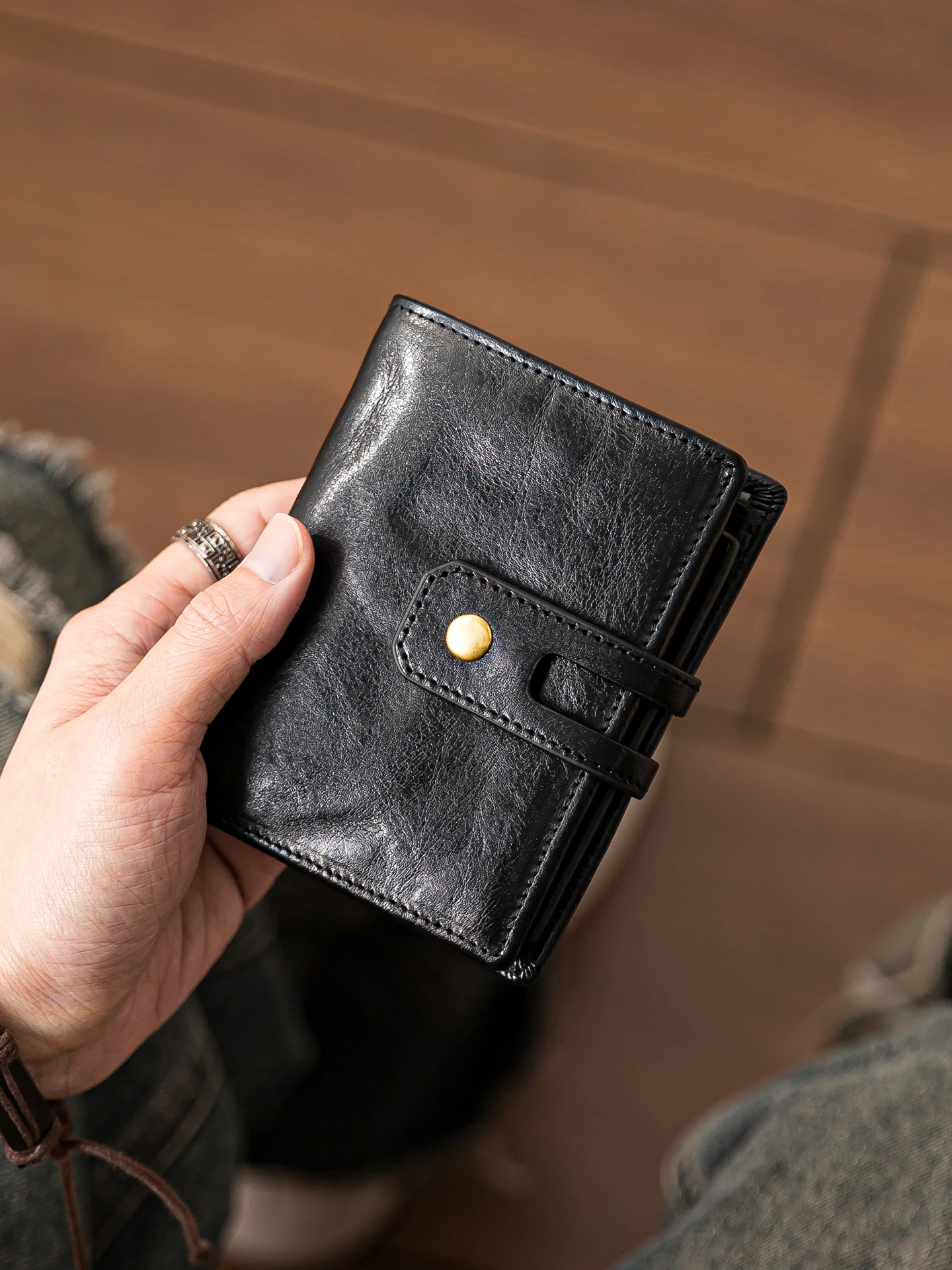 original-leather-men's-wallet-large-capacity-short-business-driver's-license-card-holder-money-clip-vintage-style-youth-fashion