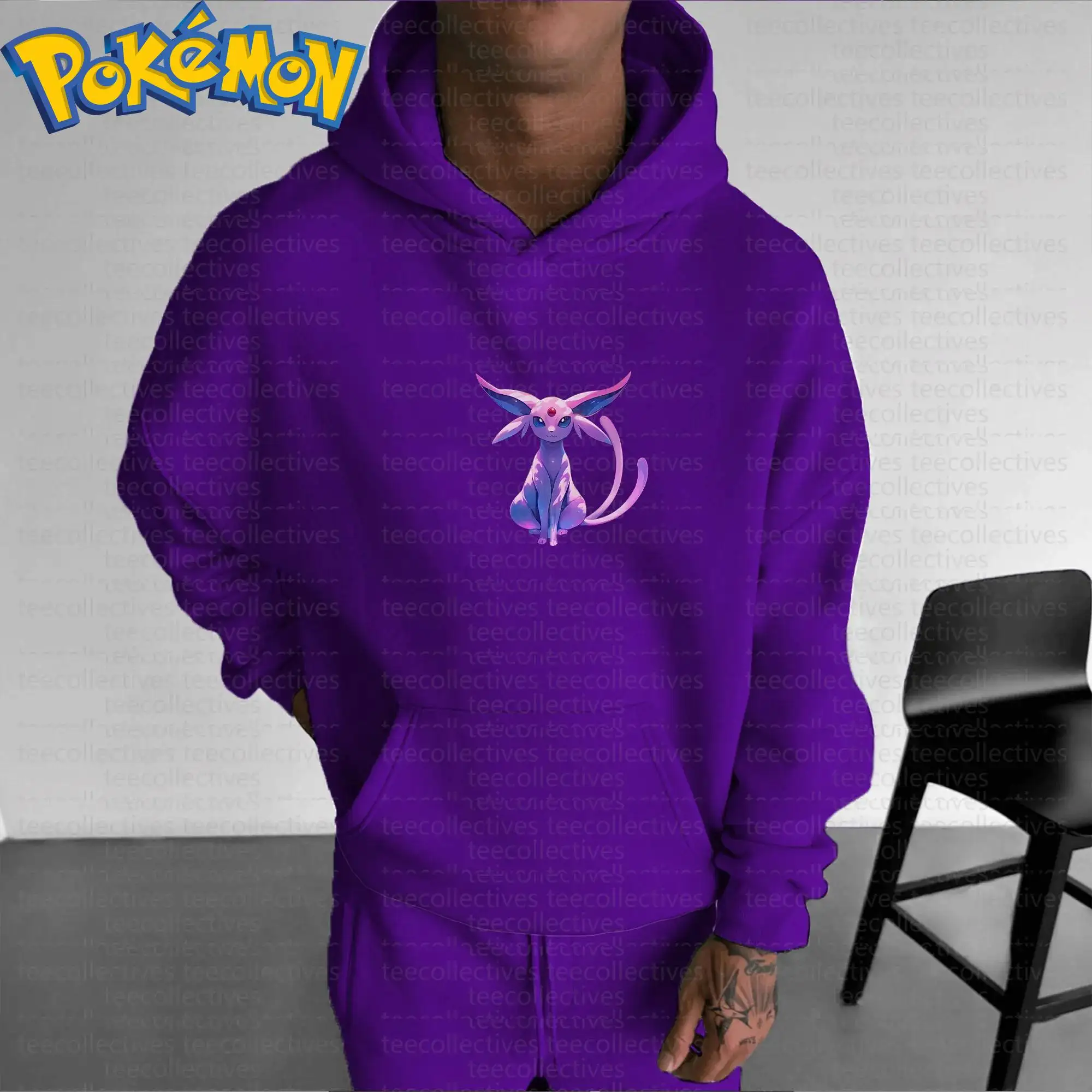 ชุดเสื้อฮู้ดผ้าฝ้ายลายการ์ตูนโปเกมอนพร้อมกางเกงสไตล์ฮาราจูกุ สีม่วง พิมพ์ลายตัวละครพร้อมลวดลายดวงตาสีแดงเรืองแสง ชุดลำลองสองชิ้น