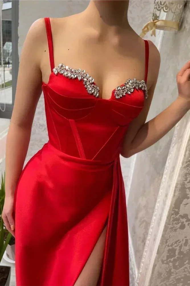 Robes de bal en Satin rouge, longueur au sol, bretelles Spaghetti pour mariage sur la plage, avec strass, robe de soirée pour femmes, personnalisée