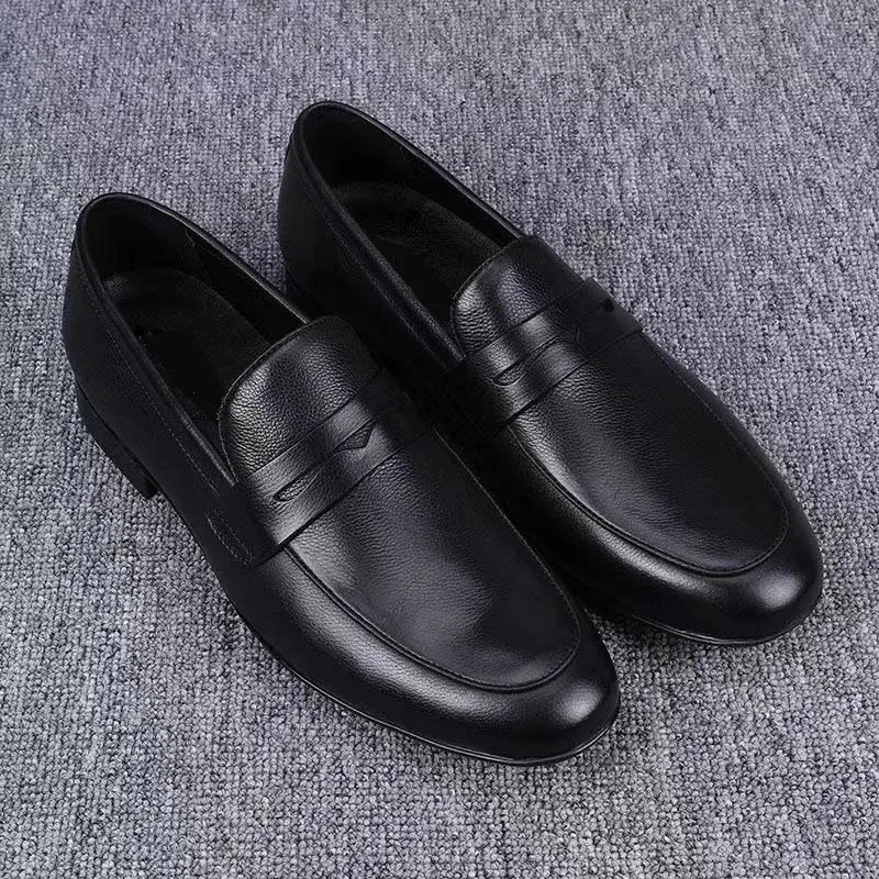 

Men's Dress Shoes Business Leather Shoes Classic Slip on Soft Sole Formal Shoes Breathable Loafers British Style Office Men Shoe