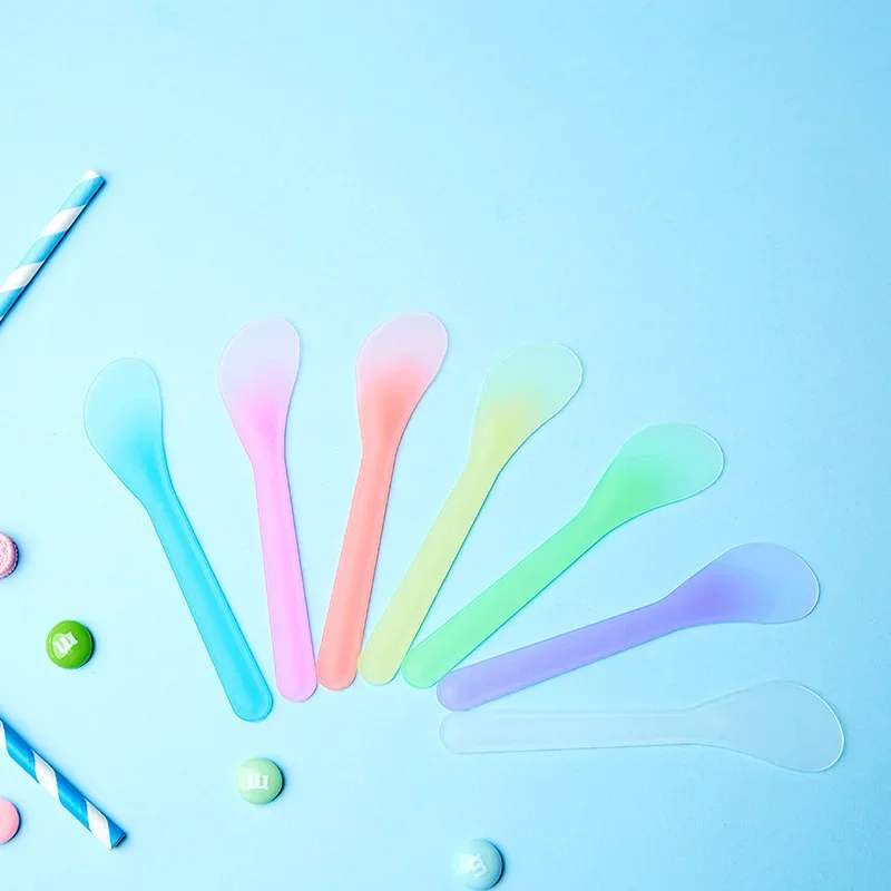 30 pièces mélange de couleurs masque Facial brosse Mini plastique visage cuillère bâton crème spatule Scoop applicateur cosmétique bricolage boue mélange Scoop