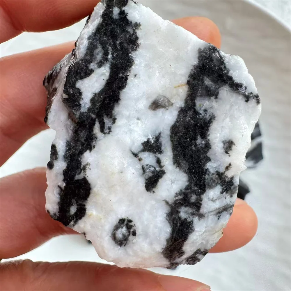 Natural Crystal Raw Stone Zebra Stone Aromatherapy Stone  Stone Diffuser Healing Crystals Room Decor