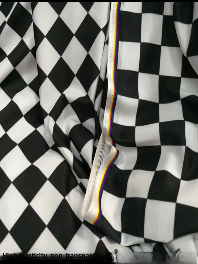 Four-Sided Large El…