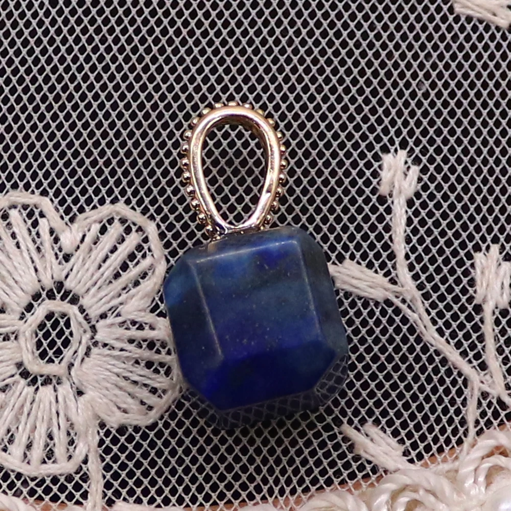 

Cube Natural Stone Pendants Faceted Tiger Eye Stone Howlite Red Agate Charms Single Hole Charms Necklace Earring Accessory