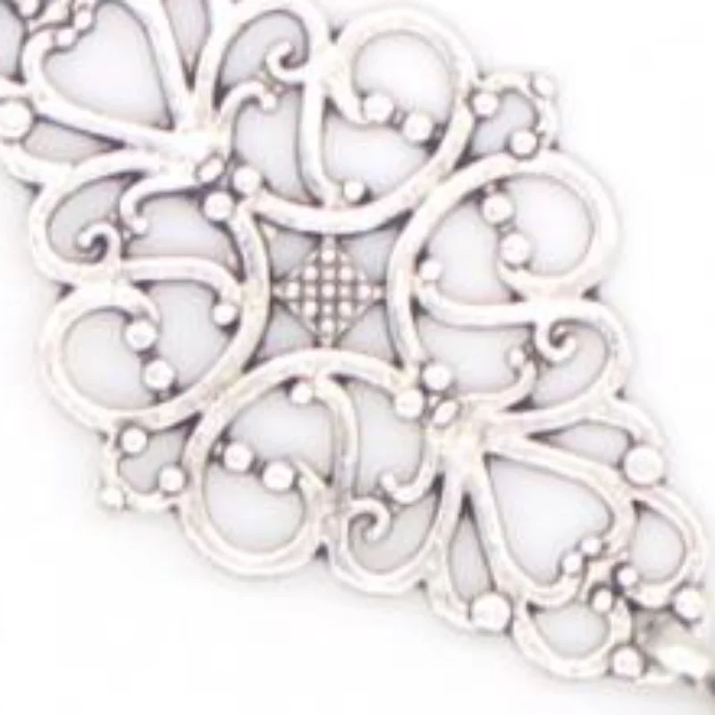 Retro Sweater Clips Fasteners Flower Pattern Cardigan Dress Shirts Collar Brooch Clips Back Cinch Clip for Women Girls Clothing