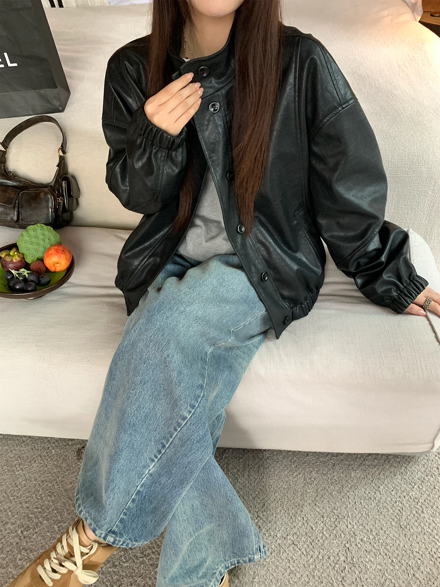 ファッショナブルなPUレザー製ジャケット、大きいサイズ、スタンドカラー、スリムフィット、レディースアウター、秋シーズン、スリムプラスサイズコート