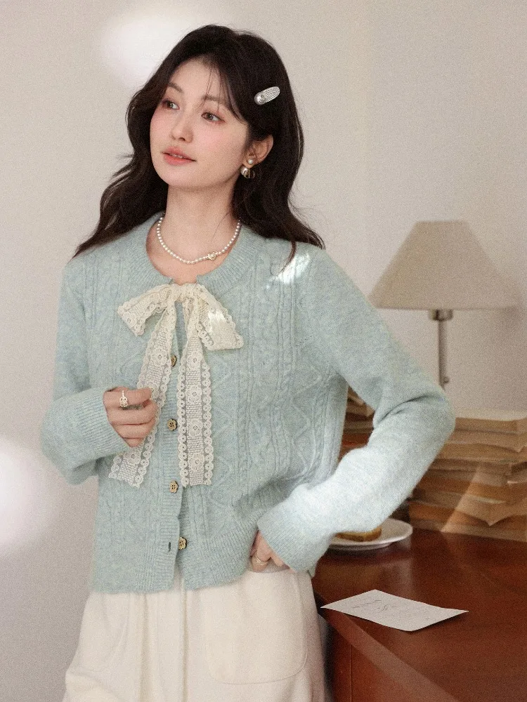 

ALXNAN Women's Cardigan Winter Green Lace Bow Long Sleeve Sweater Elegant Casual Sweet Loose-fit Knit Tops Female DYL662265