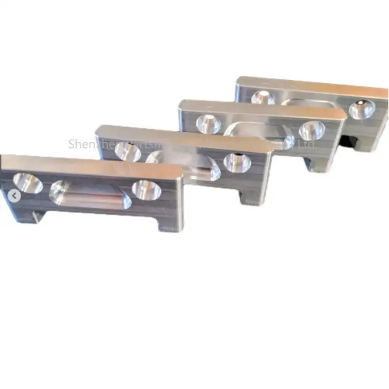 Parti lavorate in alluminio anodizzato per alimenti