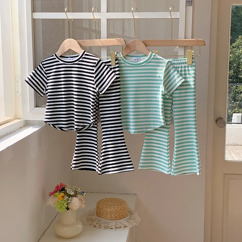 2026 Sommer Mädchen Freizeitanzug 2-teilig Kinder Gestreiftes Kleidungsset T-Shirt + Schlaghose