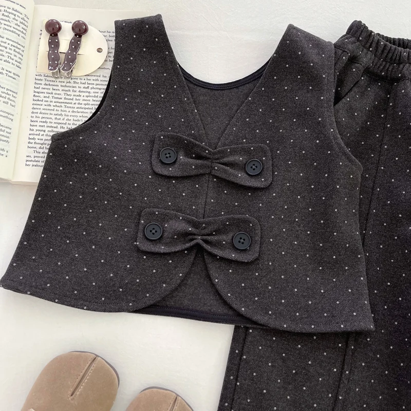 

2025New Fashionable Girls' Autumn Wide-Leg Pants Bowknot Vest Long-Sleeve Undershirt Three-Piece Set