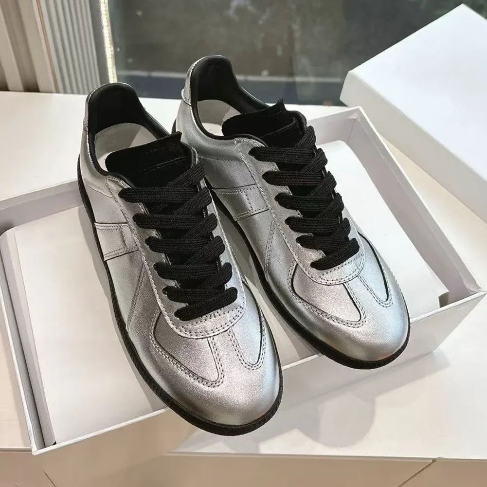 

True leather training shoes for women 2026 new spring lace up flat sports shoes, Forrest Gump casual shoes, board shoes