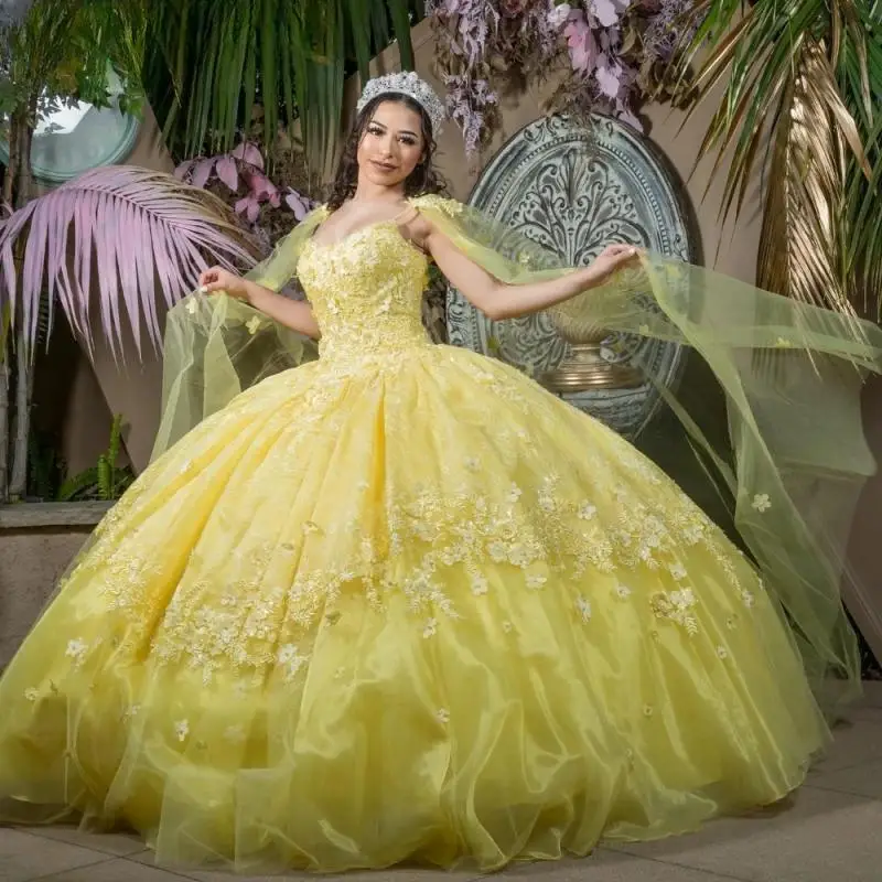 

Princess Yellow Quinceanera Dress Ball Gown Shiny Lace Applique Beaded Cape Corset Sweet 16 Vestidos De 15 Años