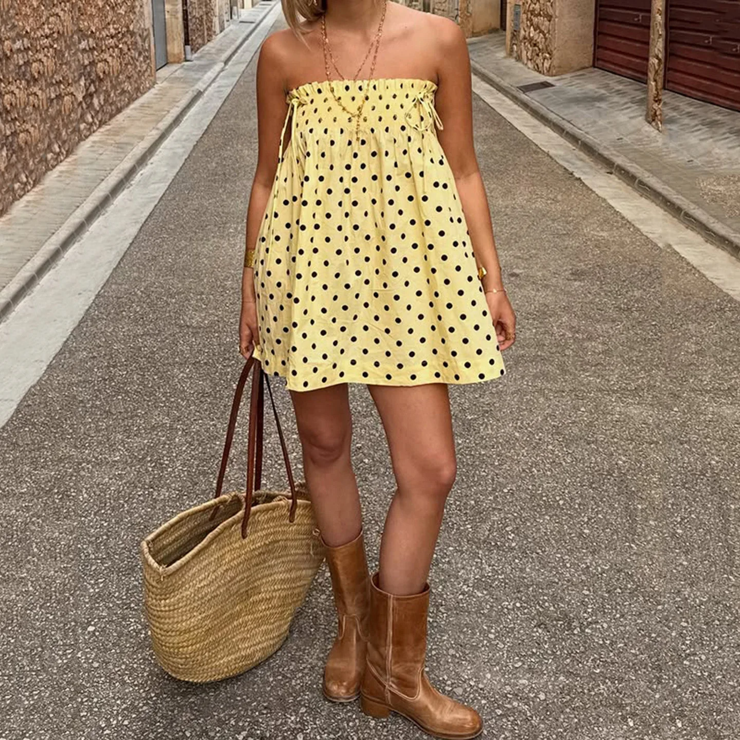 اتجاهين ارتداء البولكا نقطة f تنورة مع ربطة القوس فيونكة الأوروبية Sle فضفاضة تناسب ألف خط تنورة محايدة H-ape صورة ظلية الخريف Faion