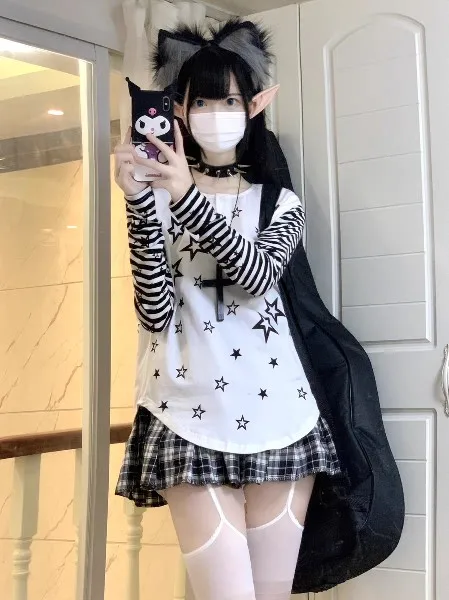 New Japanese Cool Girl Fashion Little Star Pattern Harajuku Cute Irregular Stripe Splicing Slim Long Sleeve Kawaii White T-shirt