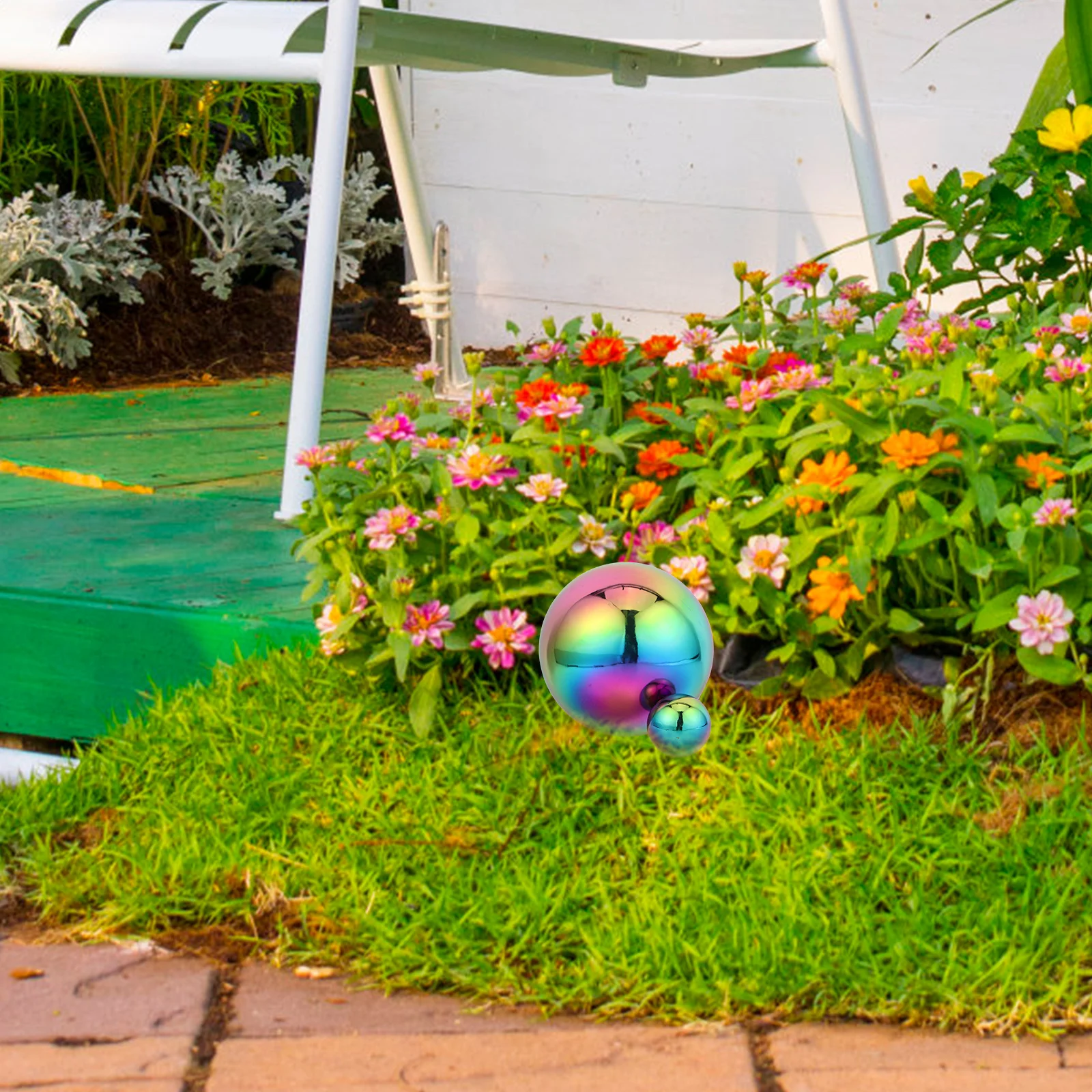 2Pcs Stainless Steel Gazing Ball Polished Colorful Hanging Metal Sphere Decorative Reflective Globe for Storefront Mall Holiday