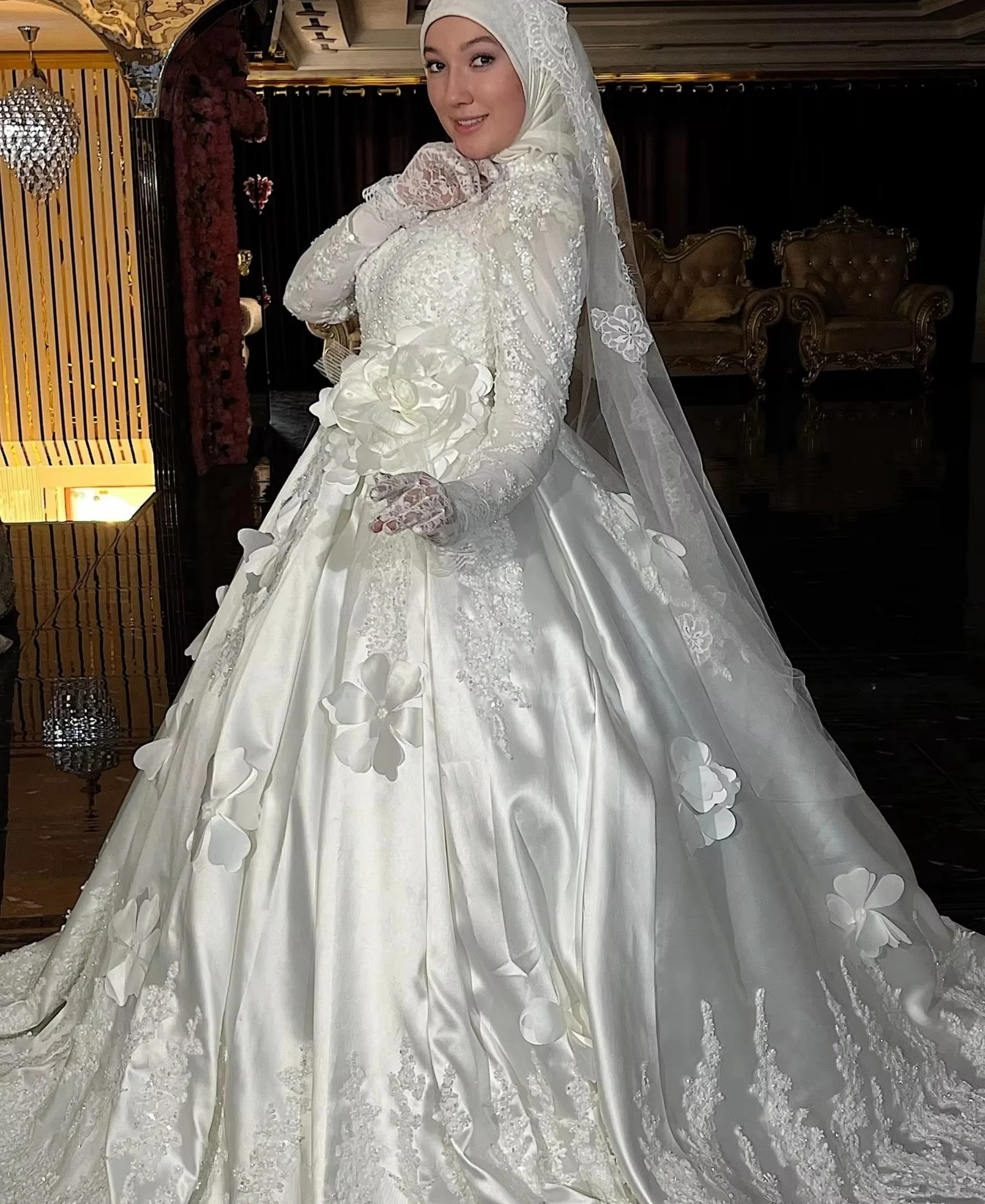 Customized White Muslim Style Wedding Dress With High Neck Long Sleeved Satin Appliqu É D Lace Decoration Vestido De Novia